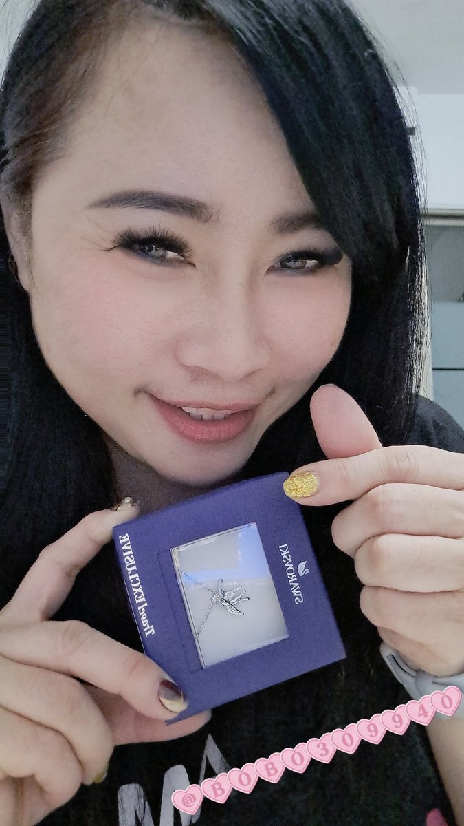 #感動感動感動超級無敵感動😘
#每次你出國都帶回驚喜給我隨口說我生日快到了你境然這麼有心讓我很受驚🤭🤭🤭
#今年是大豐收的一年謝謝你們的祝福感恩有你也感恩有你們～我累到快爆了😱😱😱
（#愛心留言+#轉推跟隨）
#大奶
#原味
#離婚熟女
#地方媽媽 https://t.co/B0SJSHaT4N