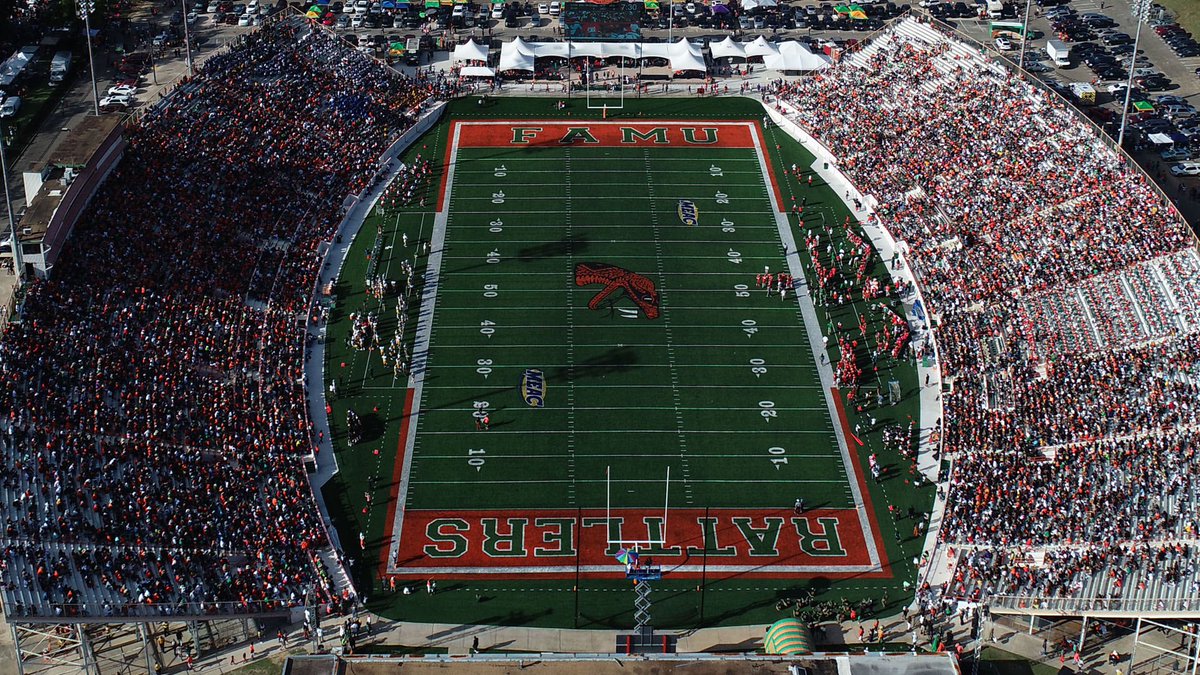 cadenJBridgeman's tweet photo. Signing this Wednesday, Feb. 7th at 2PM at Niceville High School in the Auditorium!! Everyone is welcome! 🐍 #FAMULY #FangsUp @CoachColzie @CoachACCarter @CoachWill850 @Niceville_FB https://t.co/YFaFb0bjwc