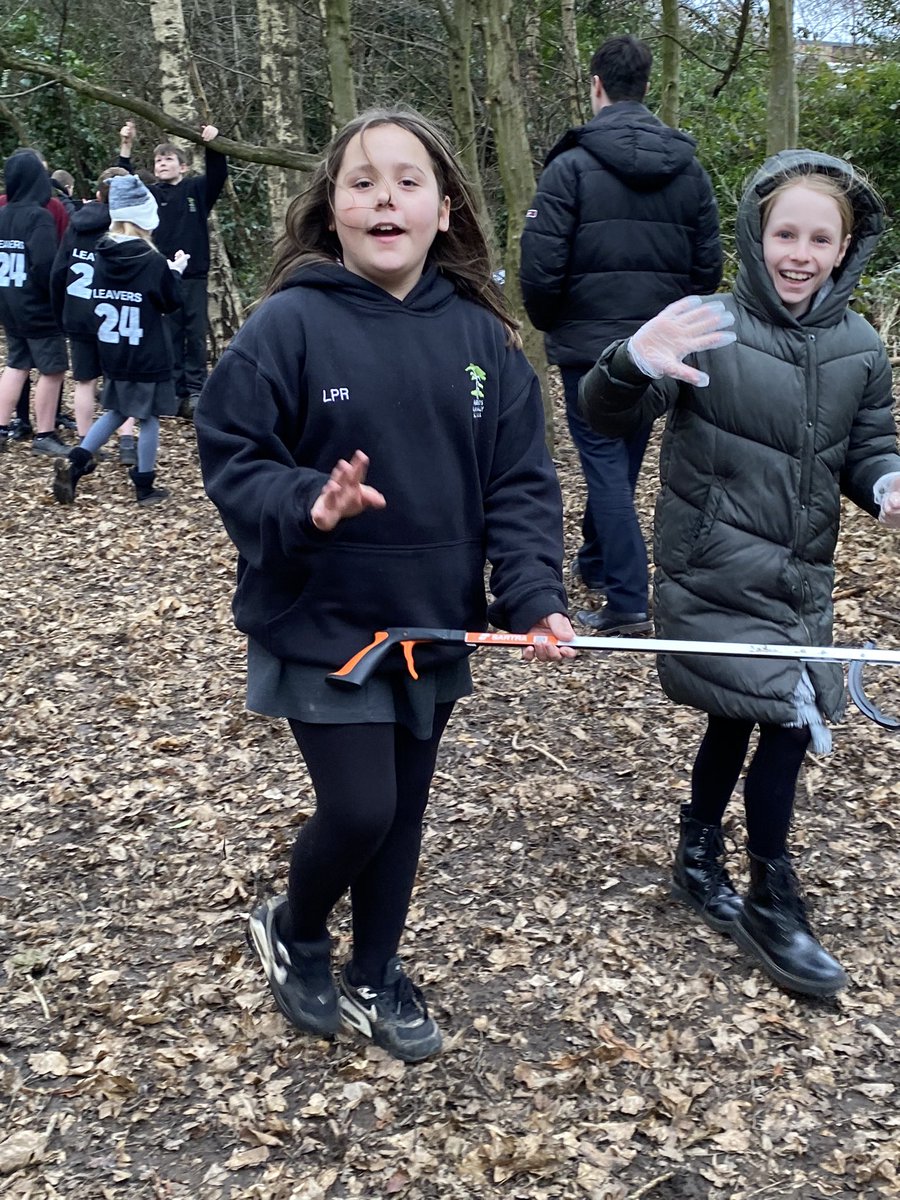 Deborah Holt tweet media