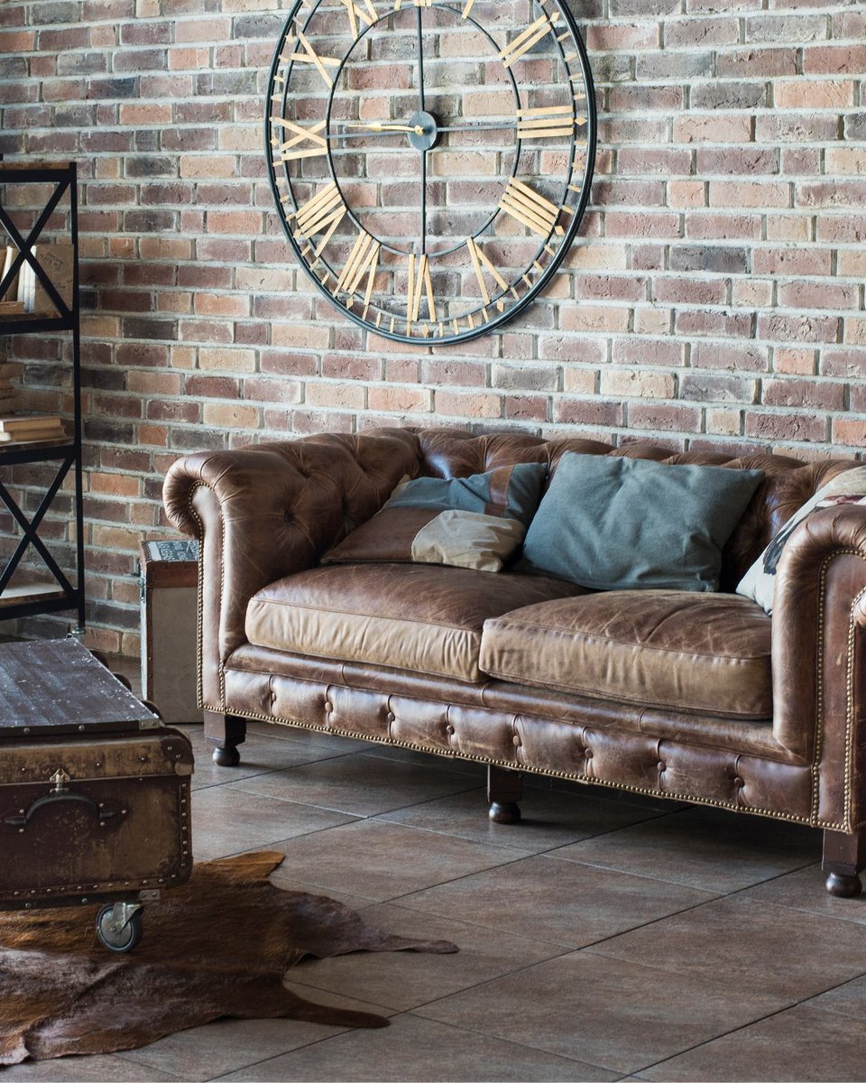 ConturaStoves's tweet photo. Meet Western Gothic, an interior trend Pinterest predicts to dominate 2024 🏠
Key elements to creating this aesthetic 👇
🎨 Moody colour palettes
🛋️ Leather fabrics
🐄 Faux cowhide prints
🔥 A Contura stove
#conturastoves #westerngothic #interiortrends #pinterestpredicts https://t.co/2OJPk7wb2N