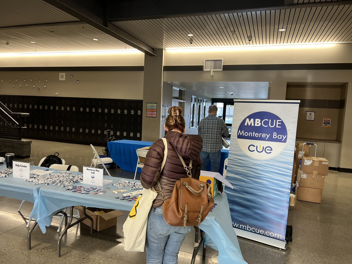 Angela_Paper's tweet photo. Thank you @mbcue and @AlisalUSD for inviting @paperlearning last Saturday to join this wonderful event! 
We’ve met so many wonderful and passionate educators who are super excited about Paper! https://t.co/hrUNgQUZnJ