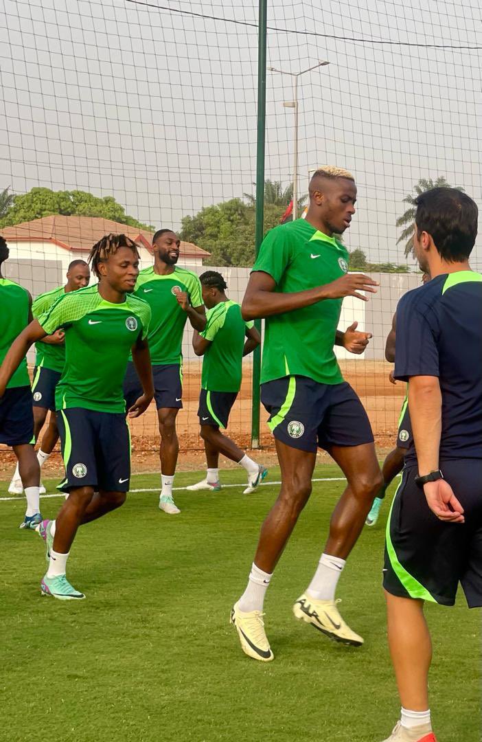 VicOjoche's tweet photo. I'll Share 20k to 4 people if Super Eagles win South Africa tomorrow.
I'll make it 25k to 5 people of Victor Osimhen scores.

All you have to do is:
1. Retweet
2. Comment the number of goals Nigeria will score
3. Tag 2 friends. 
Make sure you're following me.

#NGARSA #AfCON2023 https://t.co/RgmpsUhTC4