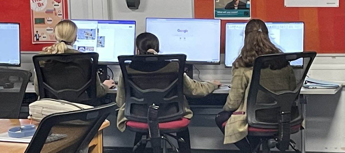 Sedbergh_CS's tweet photo. Brilliant start by the new year 9 classes in their computing rotation, who have completed research on computing devices and then tested their knowledge with a @PlayBlooket https://t.co/CBBGpBBwOr