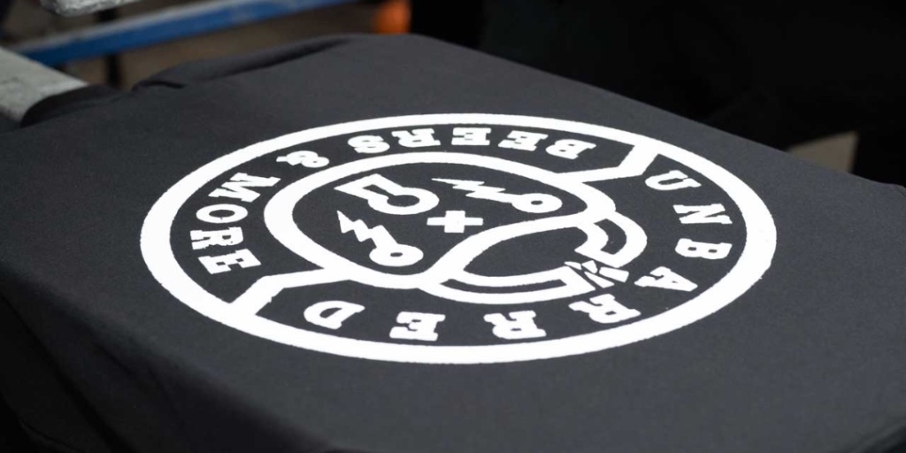 UnBarred Brewery (@unbarredbrewery) on Twitter photo OUR PADLOCK HOODIES ARE BACK π
These soft, thick, organic cotton hoodies have been screen-printed by our friends <a href="/vektor/">Vektor UK Ltd.</a> and look great!
GET YOURS NOW π» OUR PADLOCK HOODIES ARE BACK π
These soft, thick, organic cotton hoodies have been screen-printed by our friends <a href="/vektor/">Vektor UK Ltd.</a> and look great!
GET YOURS NOW π»