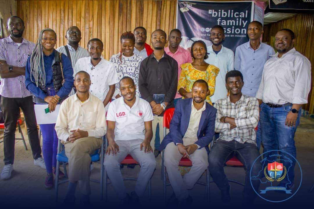 CongoInstitute's tweet photo. C avec un immense plaisir que nous accueillons une nvlle génération de leaders en devenir au sein du #CLI.Vous avez été sélectionnés pour participer à une formation intensive qui vous permettra de dvlper vos compétences en leadership, et de devenir des acteurs clés du changement. https://t.co/tnfhHm0jTf