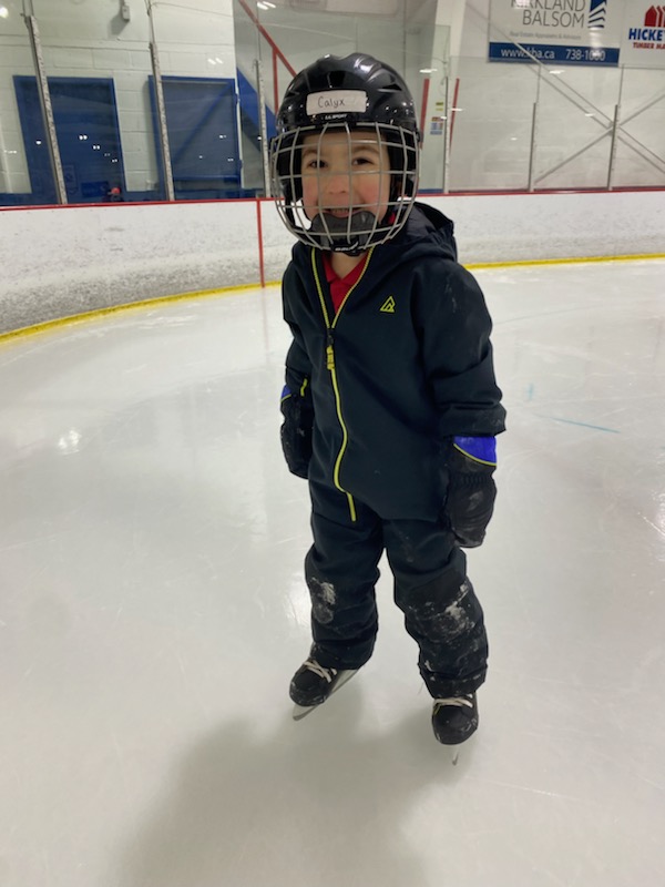 EcoleGV's tweet photo. Une belle expérience pour nos élèves : des leçons de patin pour les classes de Maternelle à 3e année. Beaucoup de plaisir! #ViceVersa @Patrimoinecdn @ViceVersaFJCF @csfp_tnl https://t.co/fHMj6LKaaB