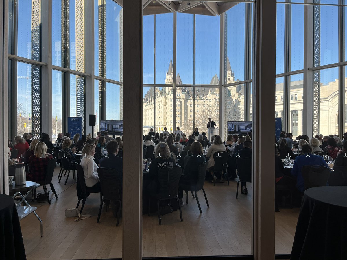 TravelYukon's tweet photo. Lunch with a view at @DestDirectCDA 
#ottawameetweek #MeetingsYukon https://t.co/zpVHneGSK9