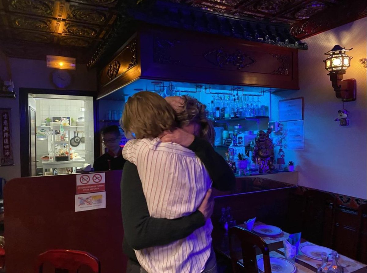 neonrated's tweet photo. How it started vs. How it's going.

Sandra Hüller and Swann Arlaud while filming ANATOMY OF A FALL and reuniting at last night's César Awards nominees’ dinner. 💙 https://t.co/FnhRBy5PjX