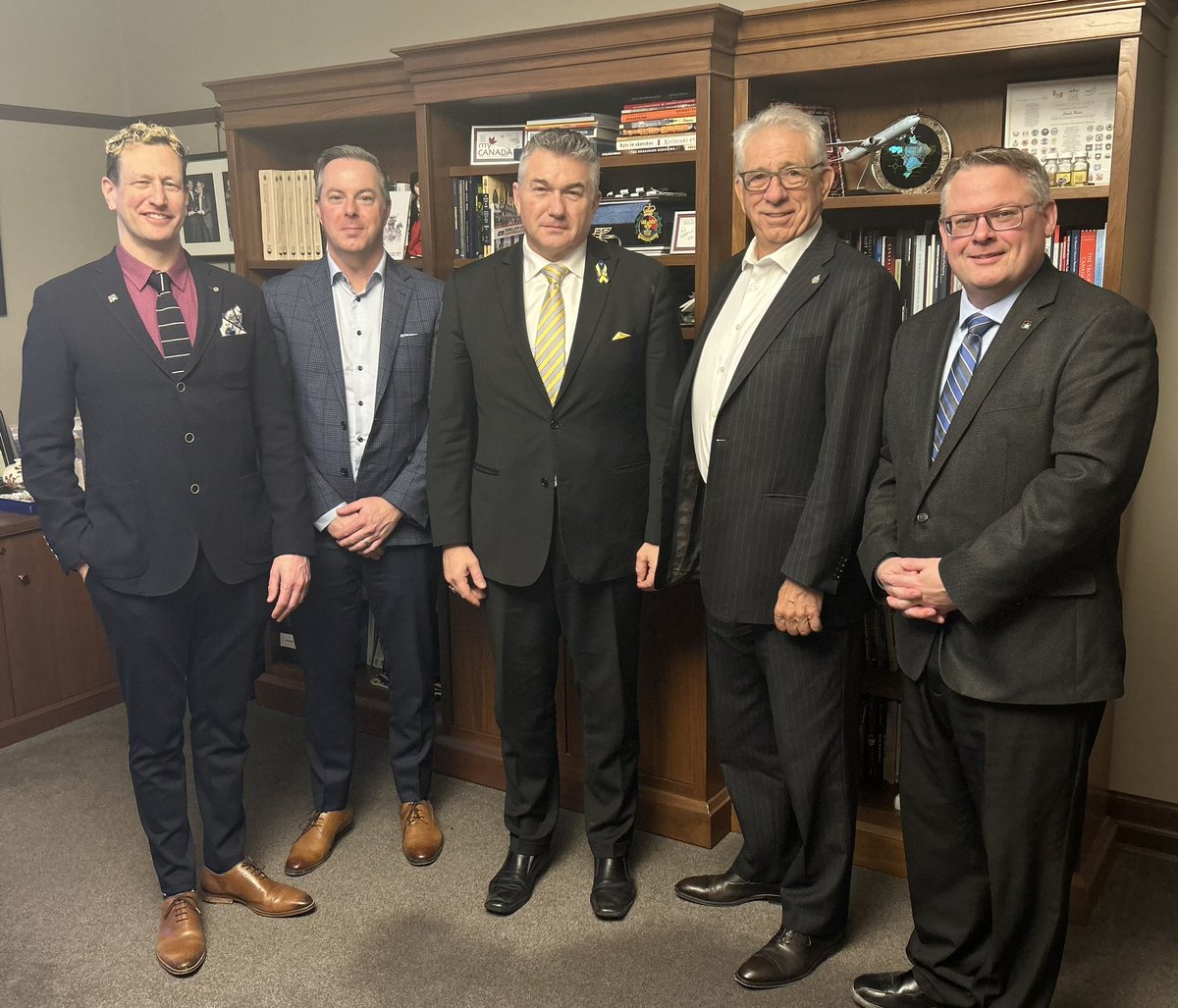 Thank you to @jamesbezan and @LarryMaguireMP for meeting with the @MBHomebuilders as part of @CHBANational Day on the Hill. We appreciate you chatting with us about residential construction issues impacting our industry. #CHBADayontheHill