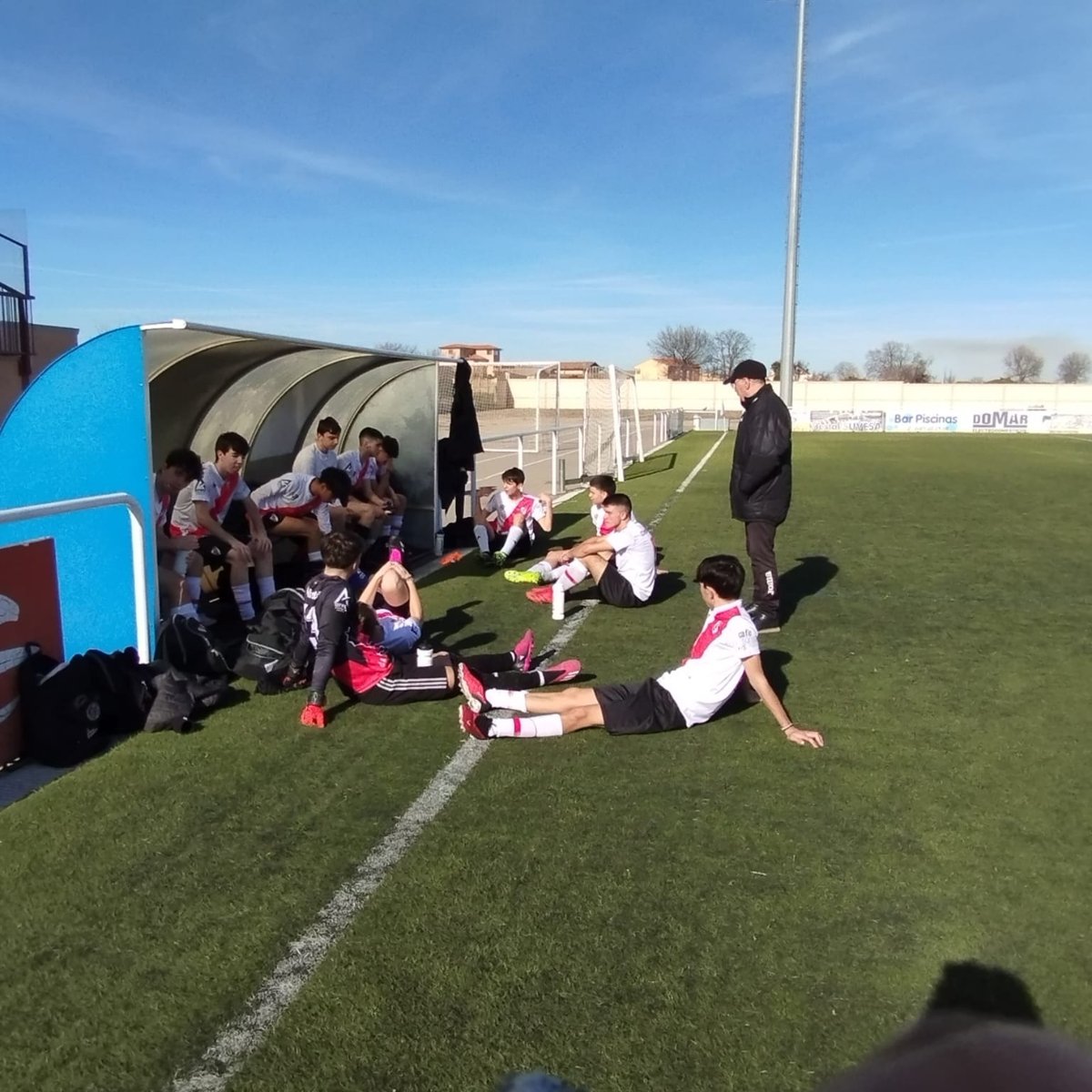 River_fuenes's tweet photo. ¡Increíble experiencia en el amistoso contra Azucarera de regional el domingo pasado! Cada minuto en el campo fue una lección de aprendizaje y crecimiento. ¡Seguimos construyendo un equipo fuerte y listo para enfrentar cualquier desafío que se nos presente! 💪⚽️ #riverplate https://t.co/NHMteB2Dm9