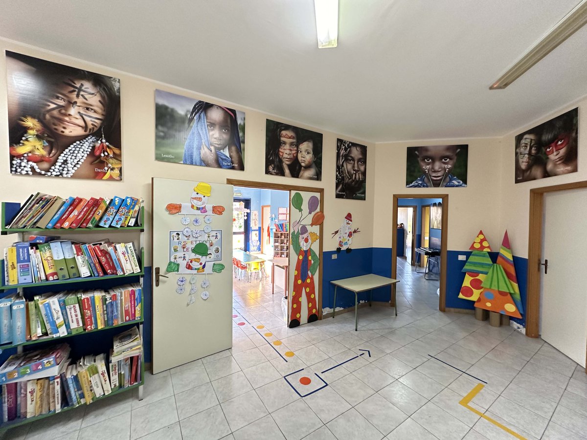 The convivial community of Zafferana Etnea, Sicily, gathered for the inauguration of the "Faces of Innocence" at Nuova Bonanno Primary School.  Photos contributed by Saro Di Bartolo <a href="/SaroDiBartolo/">Saro Di Bartolo</a> and David Lazar <a href="/davidlazarphoto/">David Lazar</a> .