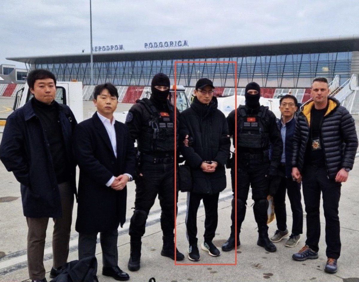 CJ Han, one of the accounting masterminds behind the Terra scam &amp; Do Kwon's close associate, has been handed to South Korean authorities.

Do Kwon will face justice in the US, but let's not forget about Jump, Kanav Kariya, Chris Amani, and all the other complicit Terra scammers.