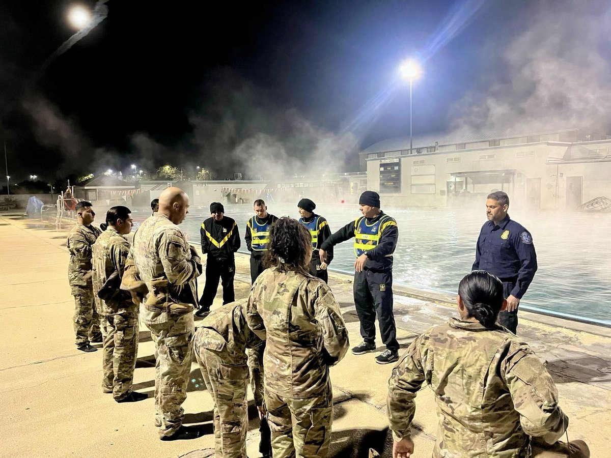 95th Spotlight! D CO, 2BN/413REGT, 2BDE, 95th TD recently conducted Water Survival Training at Joint Base Los Alamitos, CA, led by SDS Diaz. 

Drill Sergeant Candidates were thrust intoR the roles of Assistant Trainers to develop their confidence as trainers

#BeAllYouCanBe