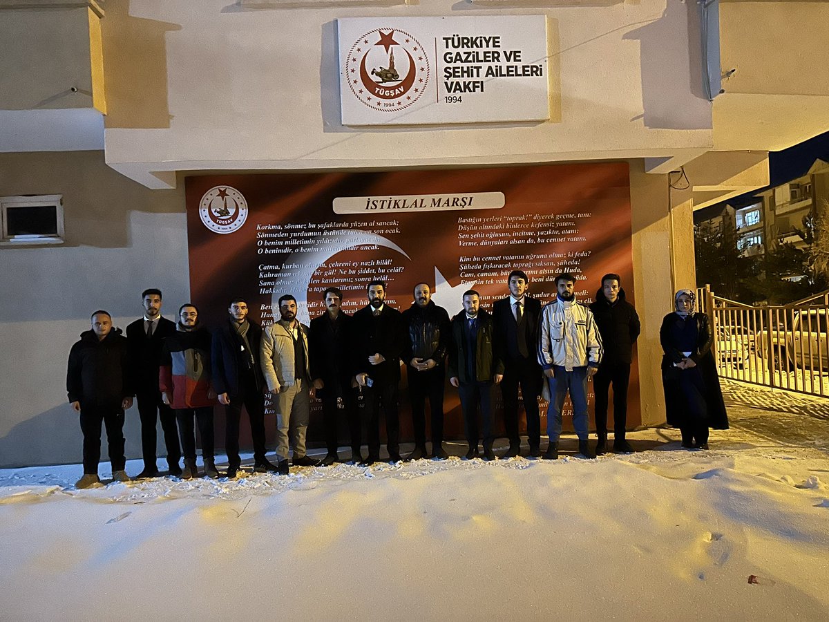 #6şubat felaketi deprem şehitlerini anma programı vesilesi ile  Erzurum da Bulunan <a href="/geakturkiye/">G.E.A.K TÜRKİYE 🇹🇷</a> Platformu Genel Başkanı Emirhan Aydoğmuş ve @erzurumgeak vakfımıza gerçekleştirmiş olduğu ziyaretlerden dolayı kendilerine teşekkür ediyoruz.<a href="/lokman_aylar/">Gazi Lokman Aylar</a> <a href="/paluliglunurcan/">Nurcan Palulioğlu</a> <a href="/gazi25riza/">Gazi Rıza Demir</a>