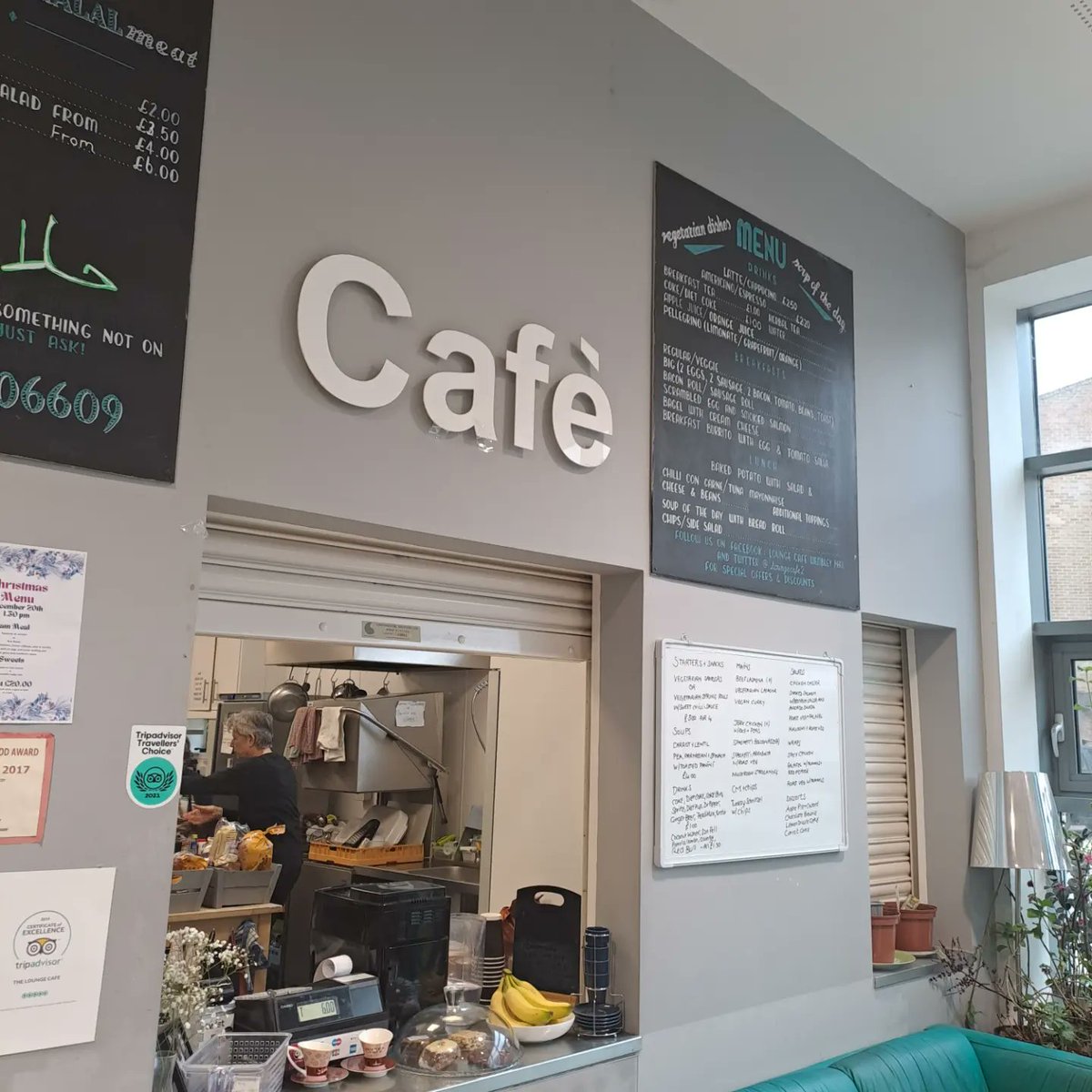 OlmecPauline1's tweet image. @OlmecEmpComm  @AREtweets_  a very good day at Chalkhill @Community Centre in the wonderful Lounge Cafe supporting people through #StepChange #mentoring #employmentopportunities