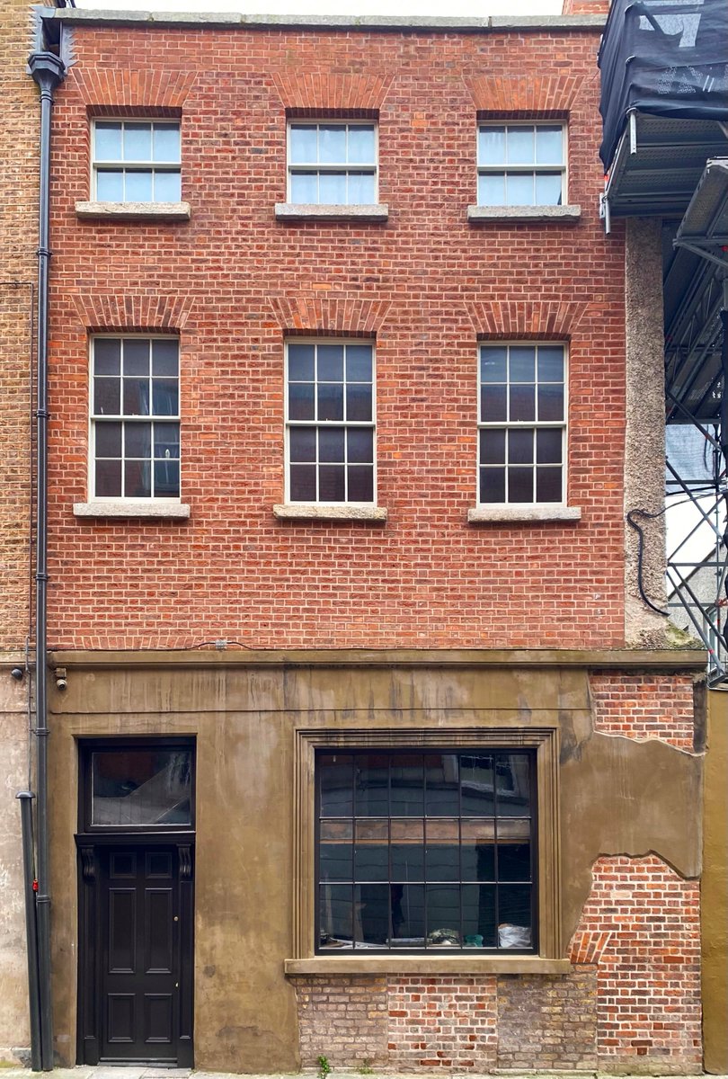 The sole 1750s window sash surviving in the facade of 68 Arran Street East enabled specialist joiners <a href="/lambstongue/">Lambstongue</a> to precisely replicate all of the missing sashes, in addition to conserving the original model with its original handblown glass. Try spotting it amidst the others!