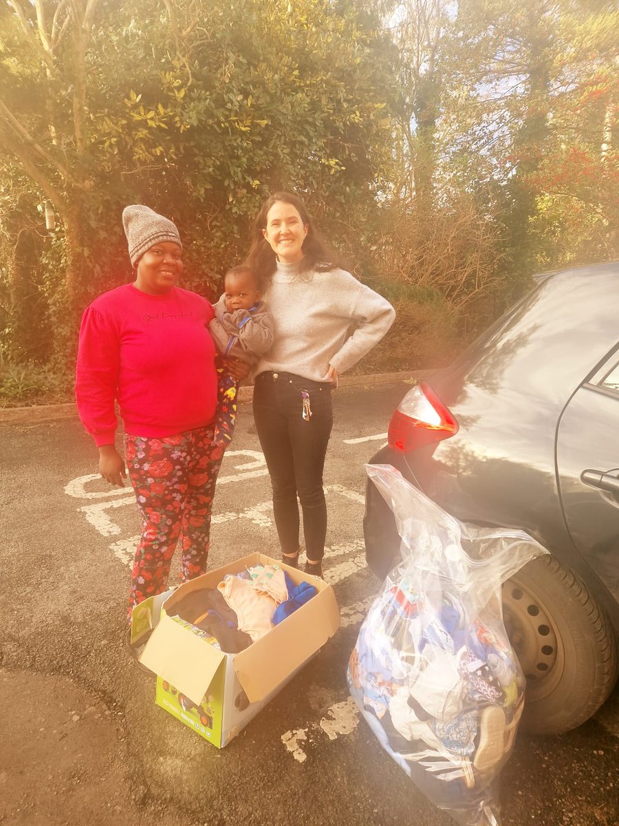 Our volunteers are back again delivering Pregnancy Supplies to mother's in Direct Provision. Many babies don't have milk or pampers who just arrived I'm the country. If you help by donating €5 to our fundraiser in our twitter bio this month it will help these kids.
