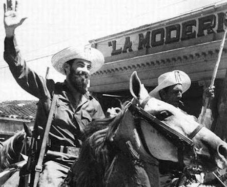 #Fidel:"Quién se iba a imaginar, en aquellos momentos en que todavía no había habido combates o acciones importantes, no había hazañas, que aquel compañero, que nosotros veíamos como un goloso, iba a ser realmente el gran jefe, el gran soldado, el extraordinario soldado que fue".