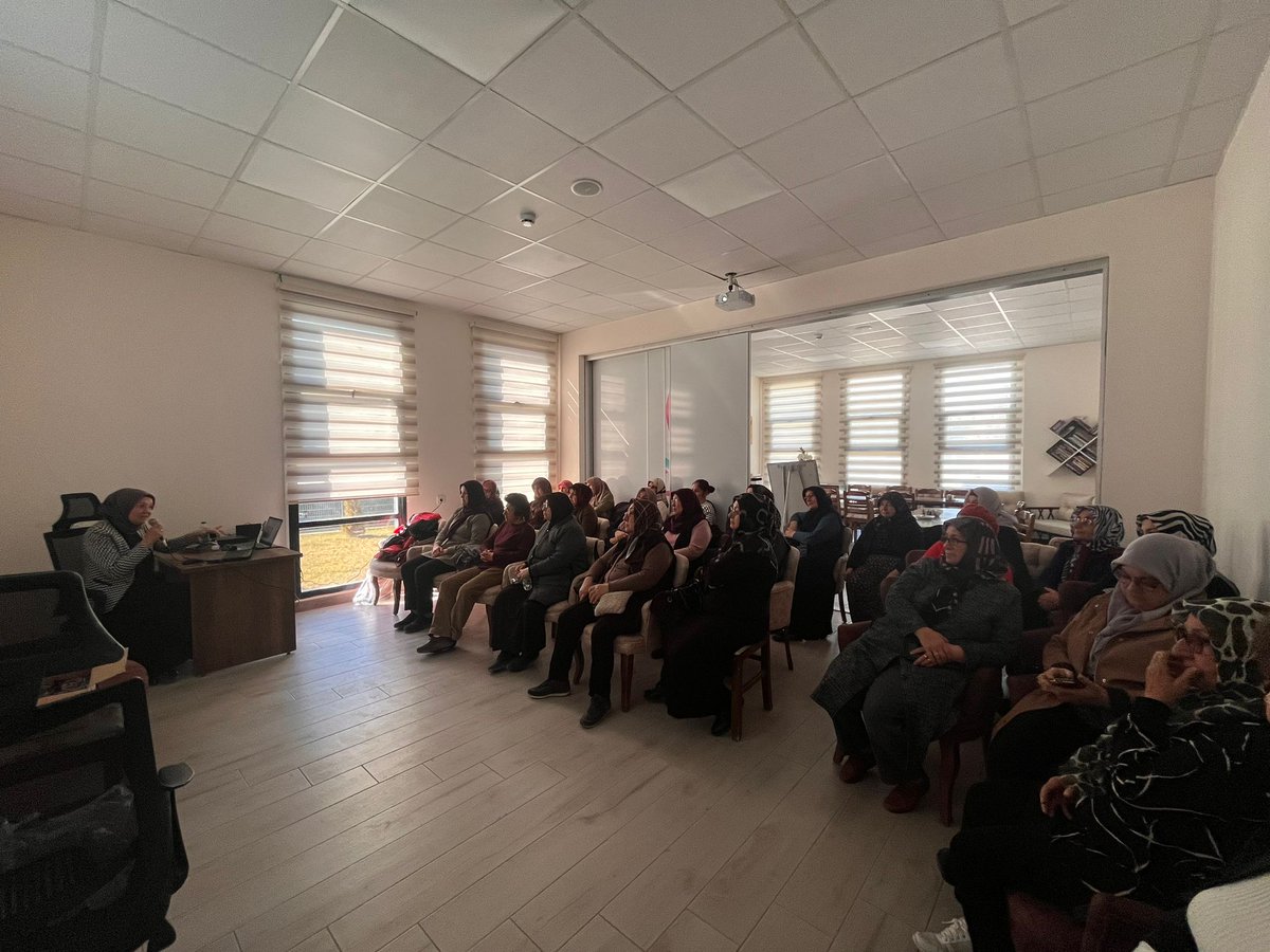 Hayata Dair Hikayeler'de Özlem Kargı ile Miraç Kandili Programı.<a href="/AfyonValiligi/">T.C. Afyonkarahisar Valiliği</a> <a href="/afyonkulturevi/">Afyonkarahisar Kadın Kültür Evleri</a> <a href="/kubrayigitbasi/">Doç. Dr. Kübra Güran Yiğitbaşı</a> <a href="/tc_dazkiri/">T.C. DAZKIRI KAYMAKAMLIĞI</a> <a href="/ismailtaylanbsk/">İsmail Taylan</a>