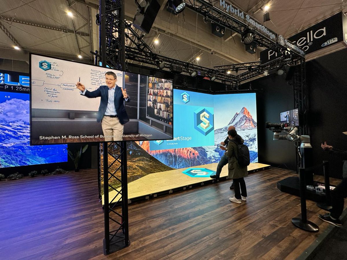 Multimedia Corporativa tweet media