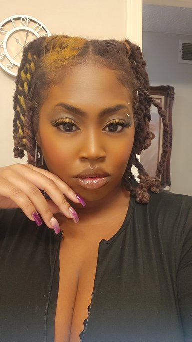 I be neglecting Twitter lol. Here's some updated photos... https://t.co/TppotIgki6