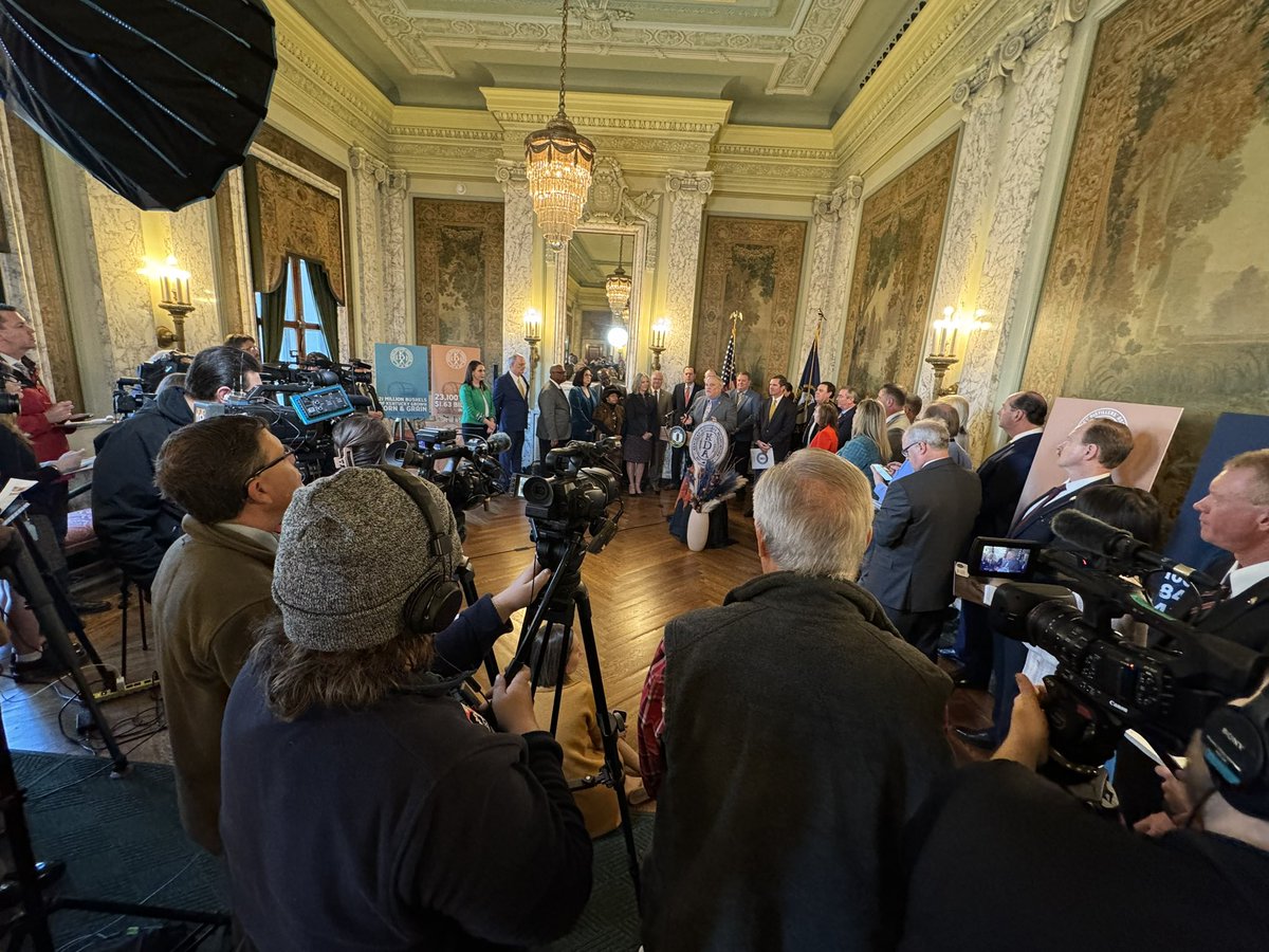 Thrilled to address a packed room of bourbon enthusiasts, many who contributed > $50 million in barrel taxes in 2023 alone. Increased tax base, increased property taxes and increased revenue because we’ve created a positive environment around KY’s authentic beverage. #KYGA24