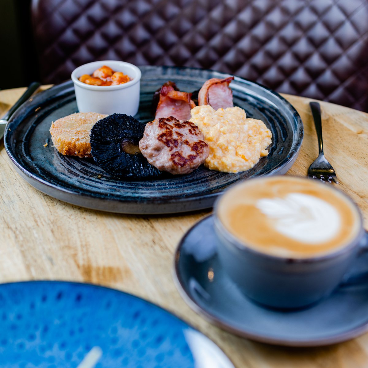 Hey #TelfordHour have you heard there is a new Sunday Brunch on the block? 
Join us 8am - 12  noon thehaughmond.co.uk😋
