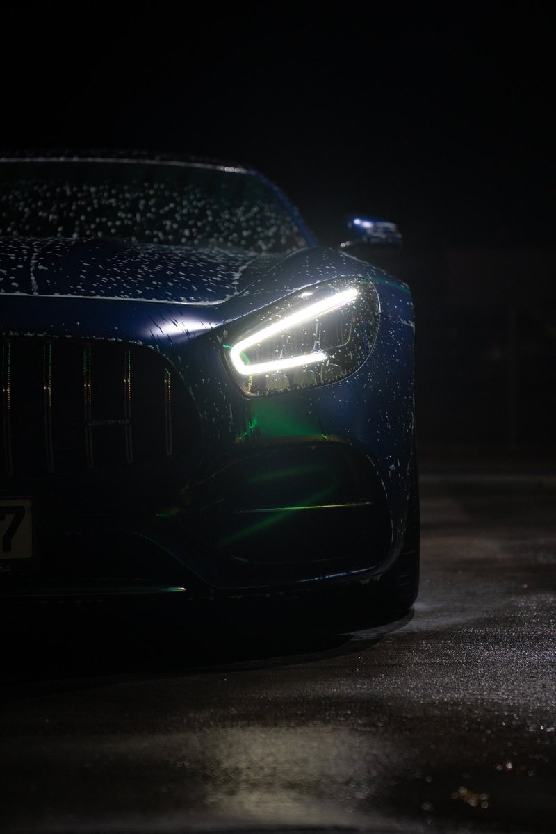 shiio640's tweet photo. Details, details everywhere!😍
Mercedes Benz AMG GT C😍

Shot with my Sony A7 IV + 24-70 2.8 GM
Edited in Lightroom

#photography #carphotography #sonya7iv #sony2470gm 
#mercedes #amg #amggtc https://t.co/kuqj6IyuT5