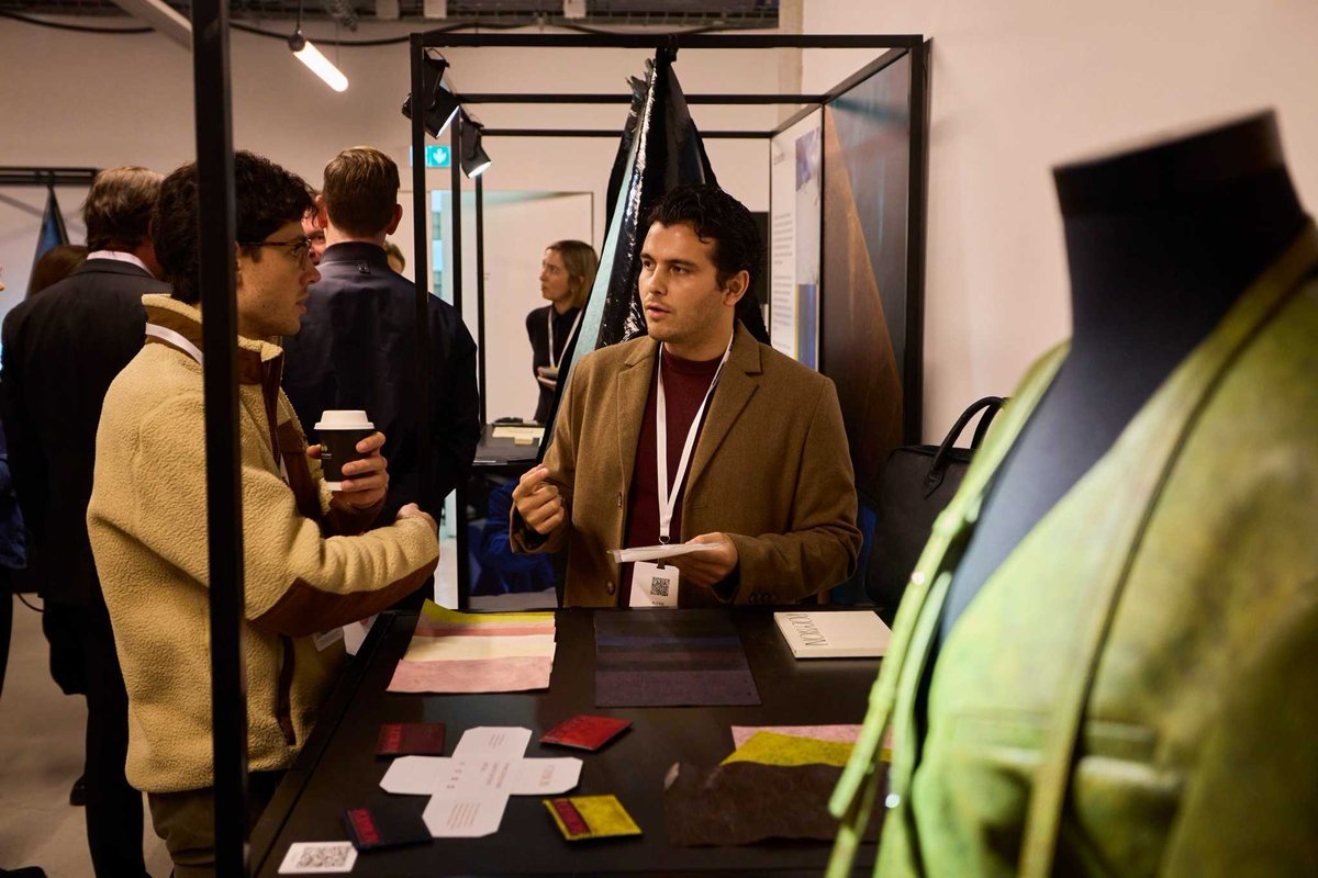 Thrilled to share our innovative journey at #Biofabricate2024! Showcased our Bou Bag &amp; Ganni's Blazer crafted with Celium™ - a testament to sustainable fashion's future. Thanks to all who joined us!

Learn More: polybion.bio/stories/biofab…