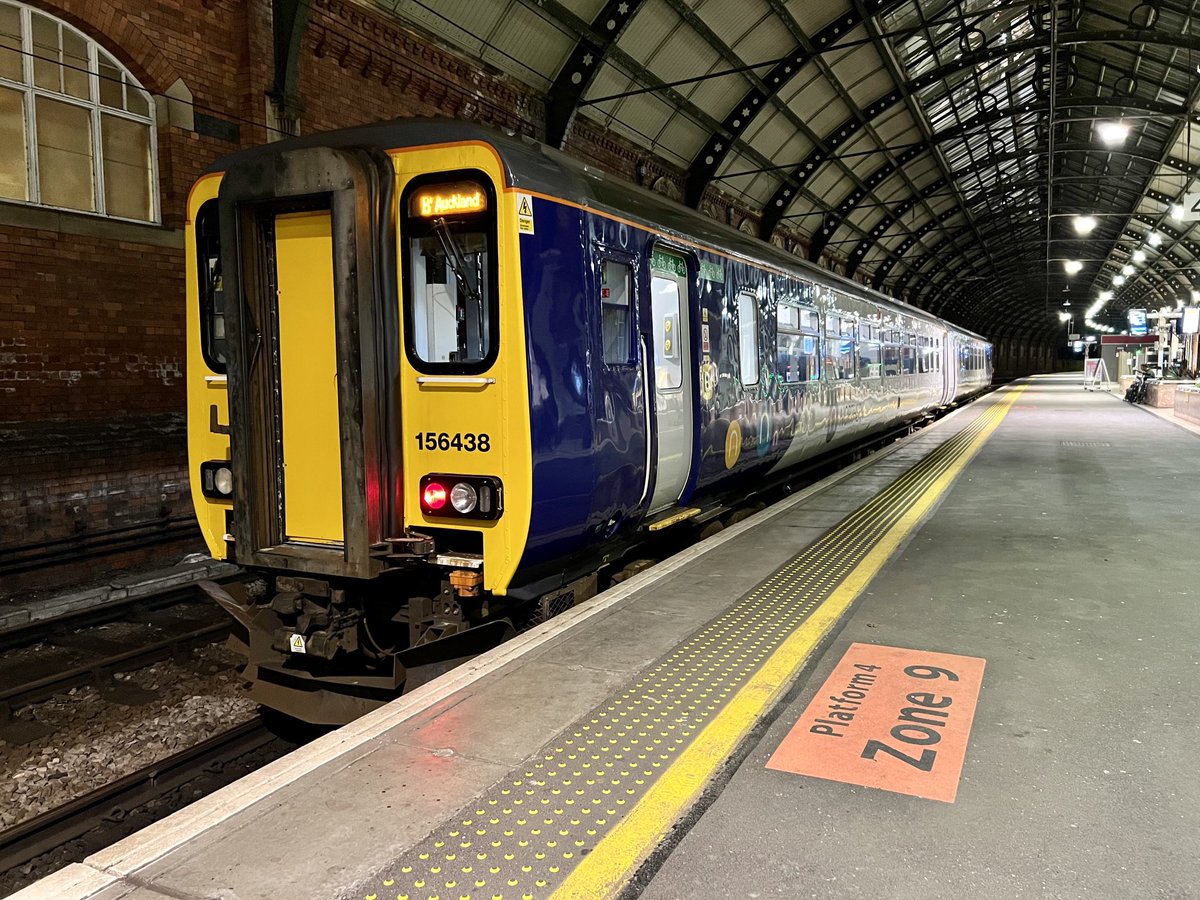 156438 at #Darlington on the 18.56 to #BishopAuckland #class156 ⁦@northernassist⁩ 06/02/24