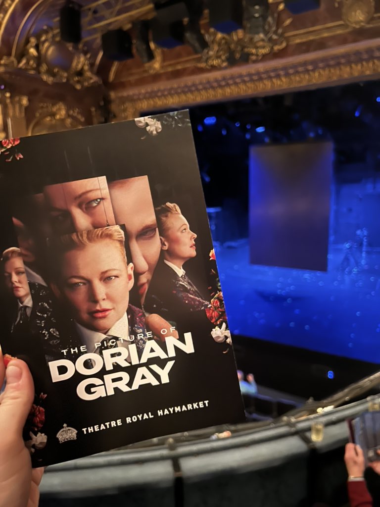 smow123's tweet photo. Cannot wait for this!! Smash it @lizziepatrick ❤️ @DorianGrayPlay https://t.co/g67g74xp61