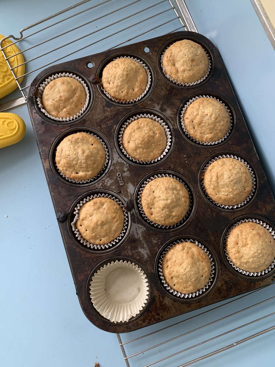 MsShorttRobert's tweet photo. Students are baking brown sugar oatmeal muffins this week @EllenvaleJrHigh !

@HRCE_NS @HRCEHealthPromo https://t.co/uLpZL2sA3g