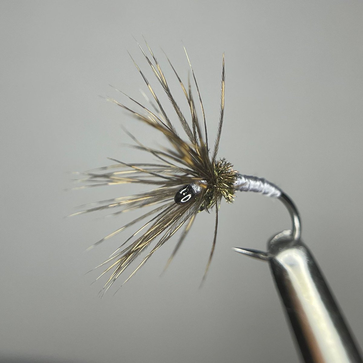 notonlytrout's tweet photo. Tying up some Sakasa Kebari for #tyingfliestuesday. Have you fished Tenkara before?
Here is the tying video: https://t.co/MRSXqNyC8V
#tyingflies #flytying #kebari #sakasa #tenkaraflies https://t.co/Sq3vA0kmey