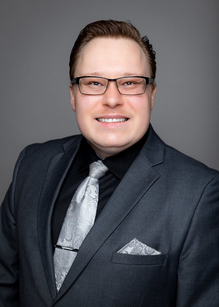 Since VSLO season is here, allow me to reintroduce myself.

My name is Justin Blankenbaker, and I am a 4th year Osteopathic medical student, pre-doctoral OMM Fellow, and AZCOM’s first-ever triple-degree-seeking student (DO, MPH, and AMOE).

I am ecstatic to finally be applying