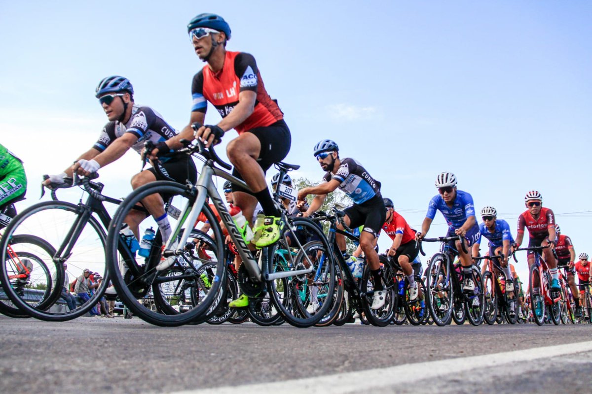 DeportesMza's tweet photo. La 48º edición de la @VueltaMendoza tendrá un prólogo y ocho etapas 

La Asociación Ciclista Mendocina informó detalles de la “más argentina de las vueltas”. Se realizará del 17 al 25 de febrero.

➡️https://t.co/otHvuVBnBT https://t.co/zXeIGRGYtF