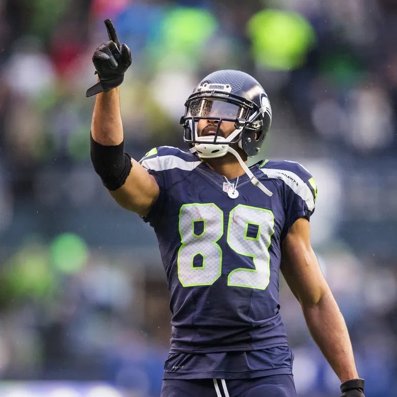 SamiOnTap's tweet photo. Who are your top 3 WRs in Seahawks history? https://t.co/NsrooR5XQ0