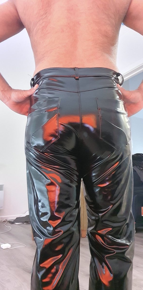 Mr_PVC_MA's tweet photo. Rear end, some more work to be done
Got a target
#pvc #vinyl #kinky #fetish #bdsm #Peachy #ass #tight #shiny #Mistress #getfit #keepfit #getintoshape https://t.co/fcyYQgE1uF