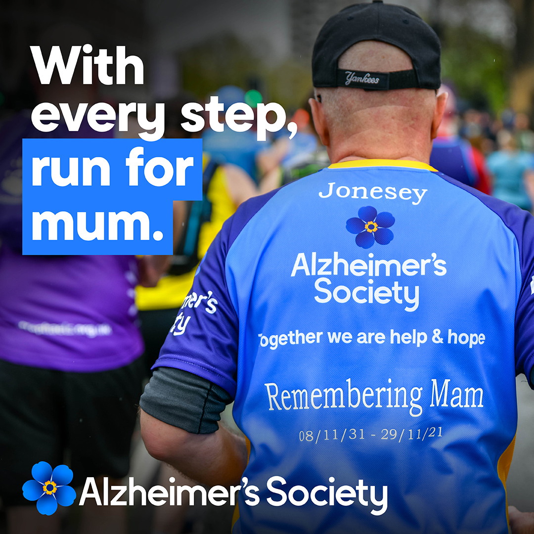 THANK YOU to all our incredible runners that have joined team Alzheimer’s Society👏

There's estimated to be 900,000 people living with dementia in the UK.

Join team Alzheimer’s Society &amp; together, we can stop dementia devastating lives bit.ly/3uvJmjZ
