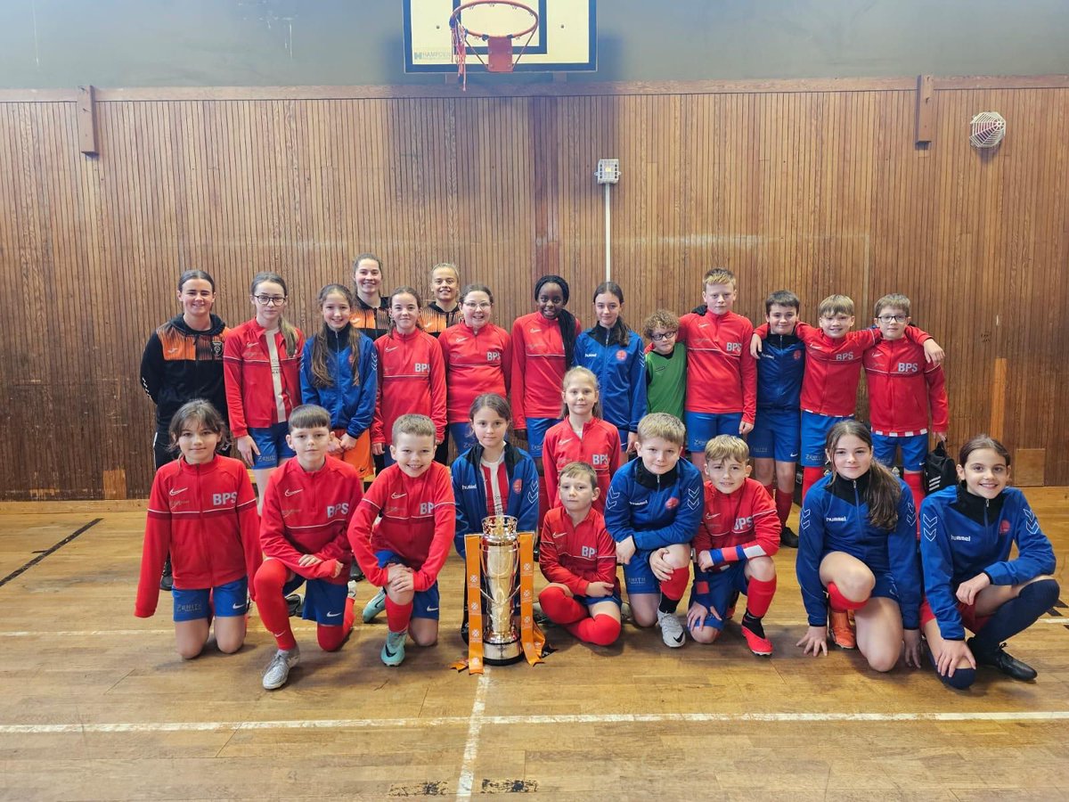 Glasgow City Foundation (@gcfcfoundation) on Twitter photo π§‘πππππππππ ππππ! π€
It was a ππππππππππ for @ErinClachers as she went back to her routes in Fife with the <a href="/SWPL/">Scottish Women's Premier League</a> trophy, alongside <a href="/Amy_muirr/">Amy Muir</a> and <a href="/chloewarringtxn/">chloe warrington</a>. π€©
Thanks to the <a href="/DunnikierPS/">Dunnikier Primary School</a> & <a href="/Burntisland_PS/">Burntisland PS</a> boys & girls football teams for hosting us! π§‘πππππππππ ππππ! π€
It was a ππππππππππ for @ErinClachers as she went back to her routes in Fife with the <a href="/SWPL/">Scottish Women's Premier League</a> trophy, alongside <a href="/Amy_muirr/">Amy Muir</a> and <a href="/chloewarringtxn/">chloe warrington</a>. π€©
Thanks to the <a href="/DunnikierPS/">Dunnikier Primary School</a> & <a href="/Burntisland_PS/">Burntisland PS</a> boys & girls football teams for hosting us!