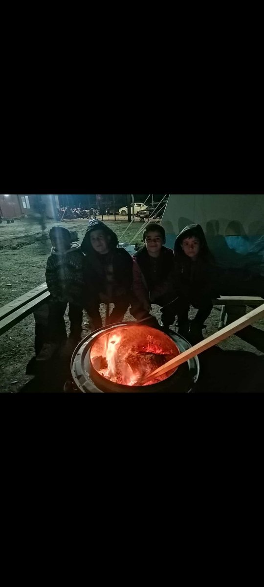 TuranOner_21's tweet photo. Doğu ve Güneydoğu GüvenlikKorucuların deprem bölgesinde başarılı bir şekilde görev alan kardeşlerimizden ALLAH razı olsun.Rabbim bir daha böyle felaket yaşatmasın🤲
#GüvenlikKORUCULARI
@RTErdogan
@dbdevletbahceli
@_cevdetyilmaz 
@memetsimsek
@ismailengin6 
@hasandogan
@TurkiyeGK https://t.co/bMEY2yrZNm