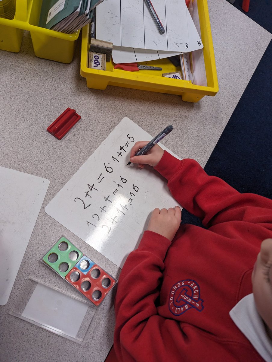 ArchibaldFirst's tweet photo. "If I know... What else do I know?" A question Y1 gave a great deal of thought to in maths this morning and guess what? It turns out that they know a lot! We investigated what happens when you add ten to a number & spotted patterns in our calculations! Super work Y1! #AFSmaths https://t.co/0Ew8UZZ049