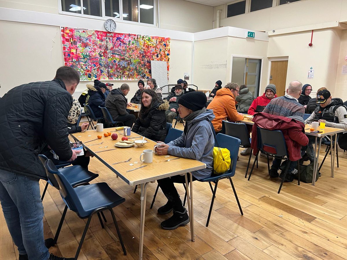 🥘 St Peter’s Church on Lytham Road are supporting the vulnerable with a soup kichen every Tuesday night from 6-7pm. A huge thank you to Tracy and her team of wonderful volunteers who give up their time. Anybody is struggling they are welcome to pop down for assistance.