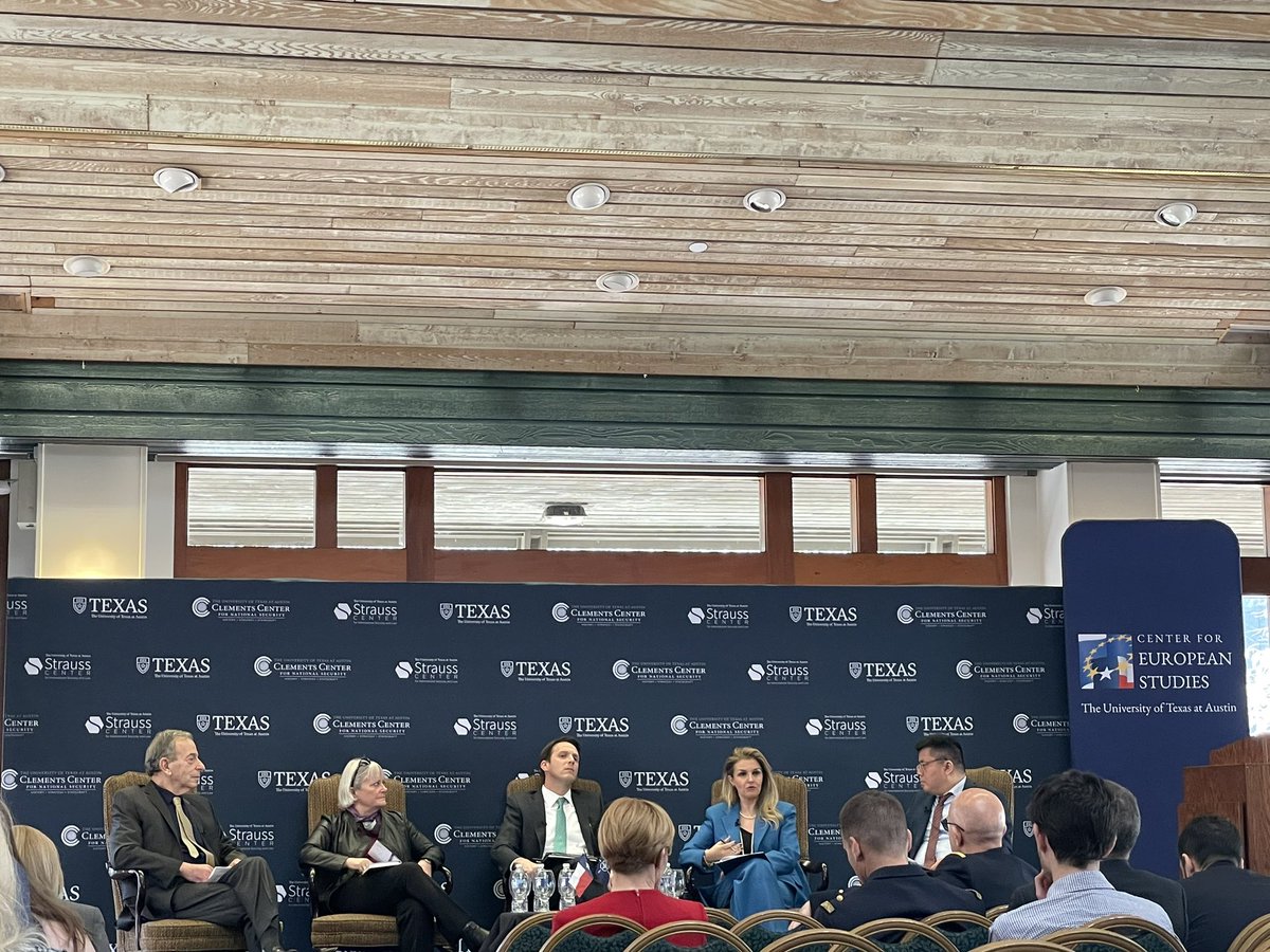 Panel 2 “North America & NATO: Fostering Political and Policy Dialogue” is underway with @sewellchan moderating. #strongerwithallies @ClementsCenter @StraussCenter @UTAustin @NATO_ACT @ACScowcroft See panelists and today’s agenda: liberalarts.utexas.edu/european_studi…