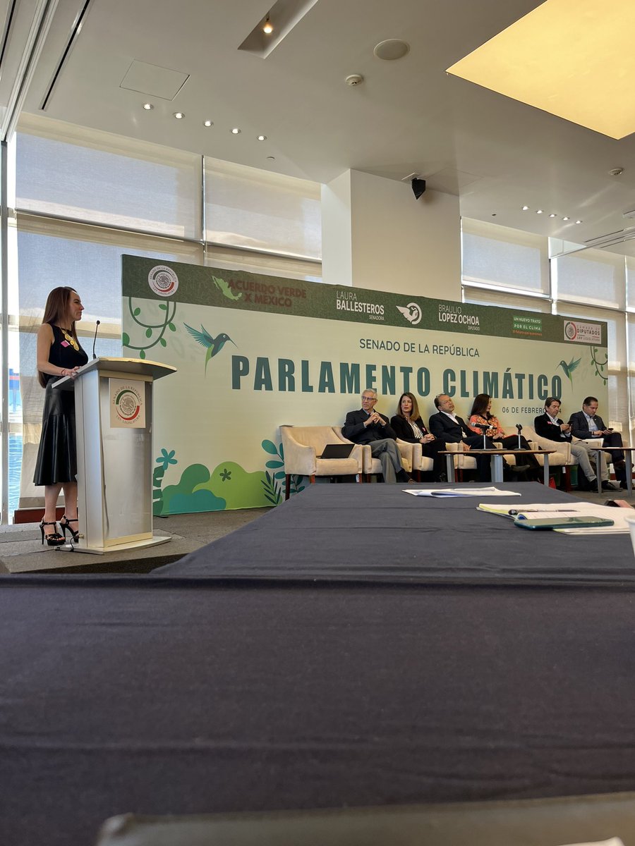 Iniciamos los trabajos del Parlamento Climático, en el que vamos a construir un acuerdo verde por México. Un gran trabajo encabezado por la Senadora <a href="/LBallesterosM/">Laura Ballesteros Mancilla 🚲💜💪</a> y el Diputado Federal @Braulio_Lom