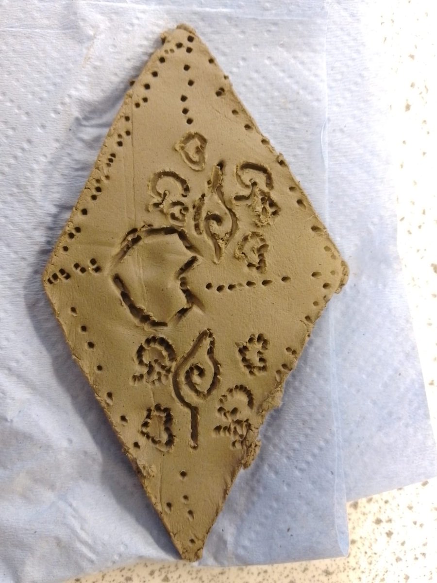 GacScienceDept's tweet photo. Inspired by the living tiles of @algaegrrrl Brenda Parker, we've been making our own designs as part of our #WomenInScience celebrations!
@GACoventry https://t.co/h1cdch5jUo