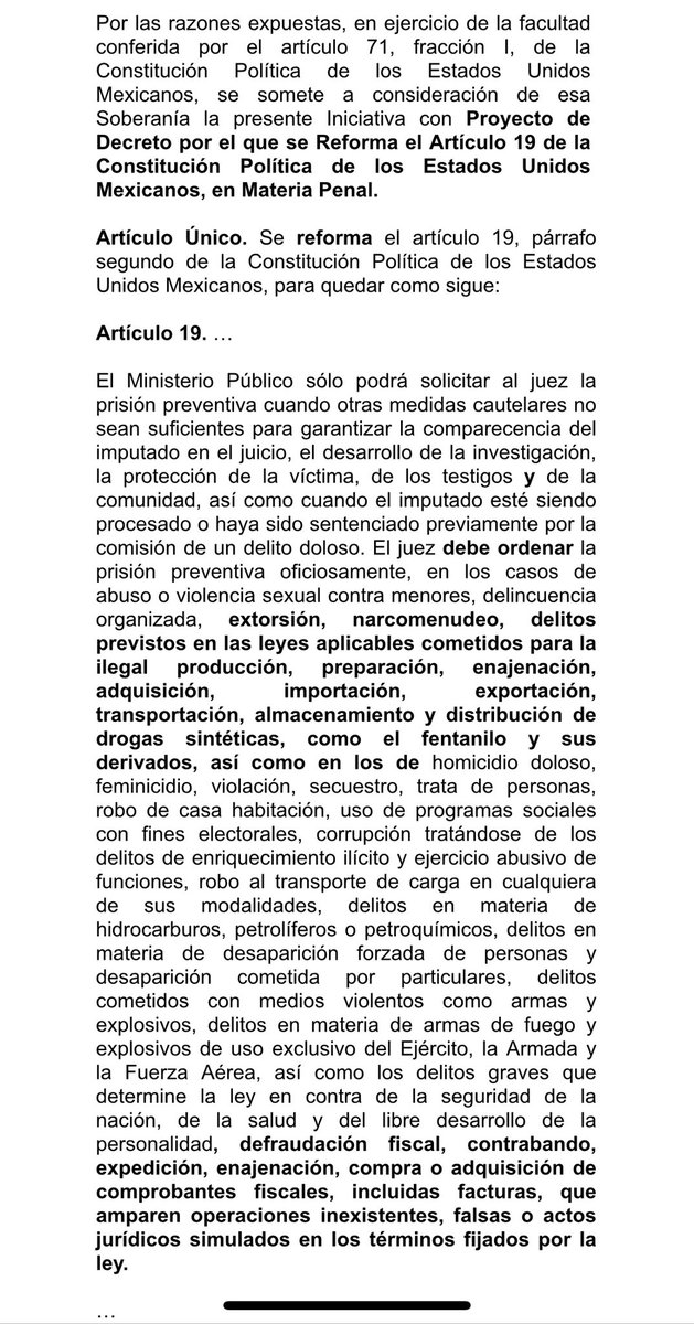 Manuelarnaud's tweet photo. #reforma Ampliar el catálogo de delitos de prisión preventiva oficiosa, previsto en el Art 19 Constitucional, sería un gran retroceso, sin mencionar que ya México tiene sanciones por la @CIDH . Pero lo más grave, y me extraña que el Presidente @lopezobrador_ no tenga quien le informe, es que lejos de lograr retener a “presuntos responsables” con esa medida cautelar (en la cárcel durante el proceso), será un mecanismo “legal” para amedrentar y hacer de la justicia un negocio redondo. 

Por eso urge que la @SCJN se pronuncie sobre la PPO, y empareje el discurso jurídico con el político, pues parece que en ocasiones le meten más al tema político que al jurídico. @CJF_Mx