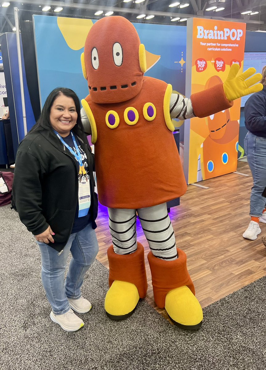kathacort's tweet photo. My yearly date w/Moby!  @brainpop @TCEA #TCEA24 #brainpop #favoritelearningrobot https://t.co/N1L1ITqSE9