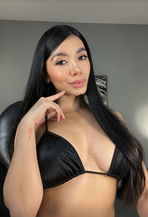 Giving you #seductive vibes, don't you agree? https://t.co/fwT0vs8Ptx https://t.co/FJY0esbNvi