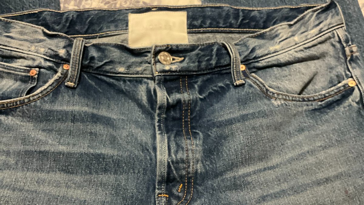 PhoneBrooke's tweet photo. My fave jeans have a white label carefully taken from back into the front..exactly how I like to be fucked!

Guys...the quickest way to this FemDom's heart (and other body parts) 😉 on Valentines Day is to buy me a Mother... Mother Jeans Of Course!😝😍🩷🩷 https://t.co/1QgcQBEXq2