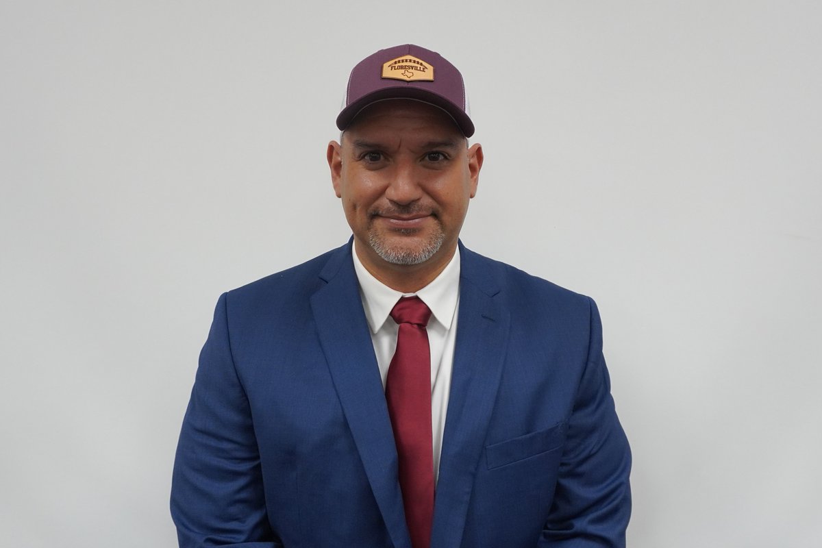 The FISD Board of Trustees unanimously approved Ilyan Martinez as the district’s Athletic Director at the February 5 regular meeting. Coach Martinez is an FHS graduate who returns to Floresville with 16 years of experience in athletics. Click for more: fisd.us/article/1448689